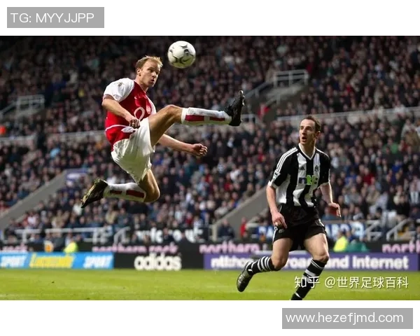 足球明星华丽转身：从绿茵场到全能巨星的逆袭之路